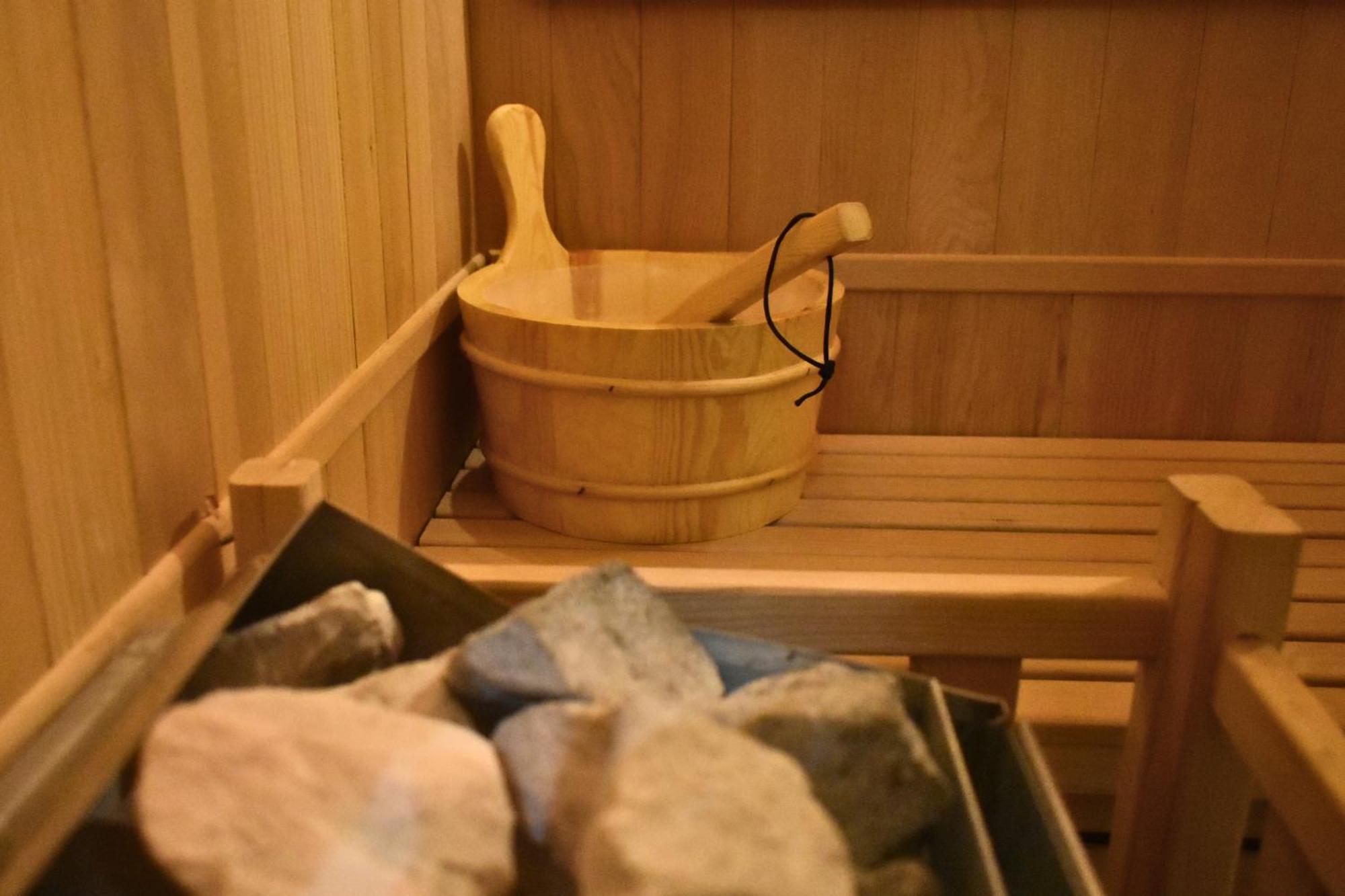 Appartement Insolite Avec Jacuzzi Privatif *