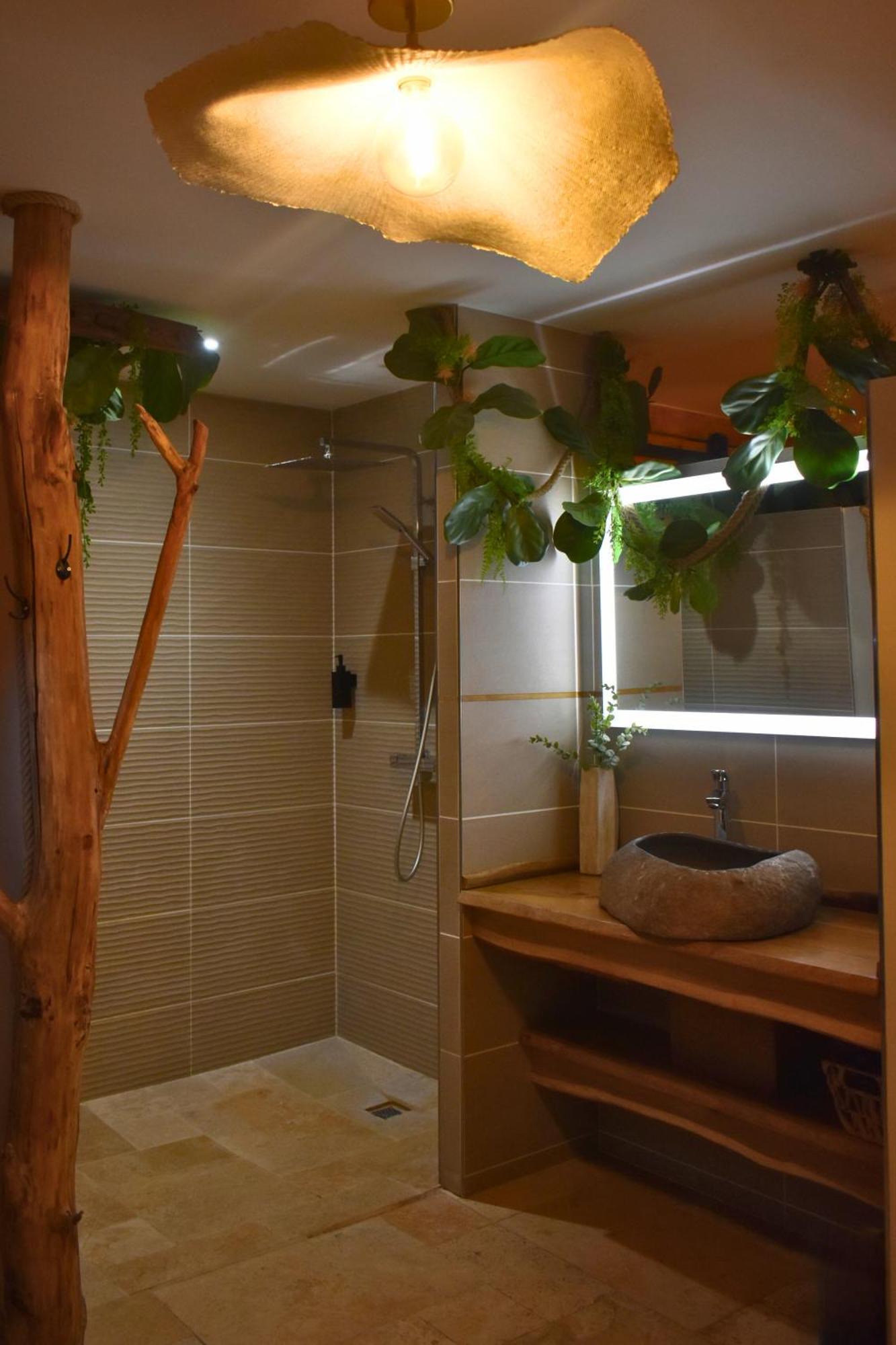 Appartement Insolite Avec Jacuzzi Privatif Millau